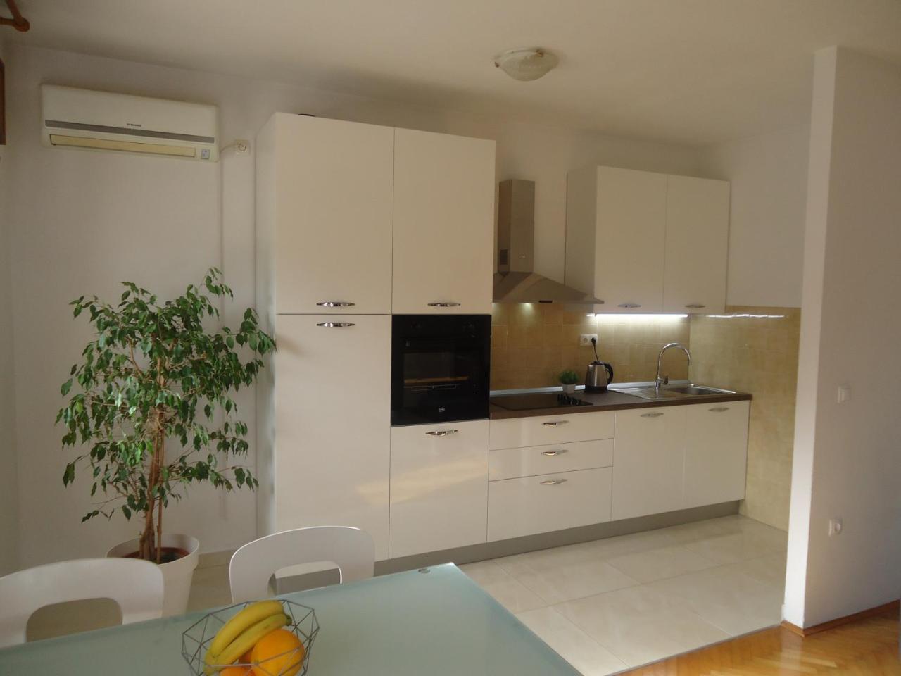 Apartment Kate Trogir Exterior foto